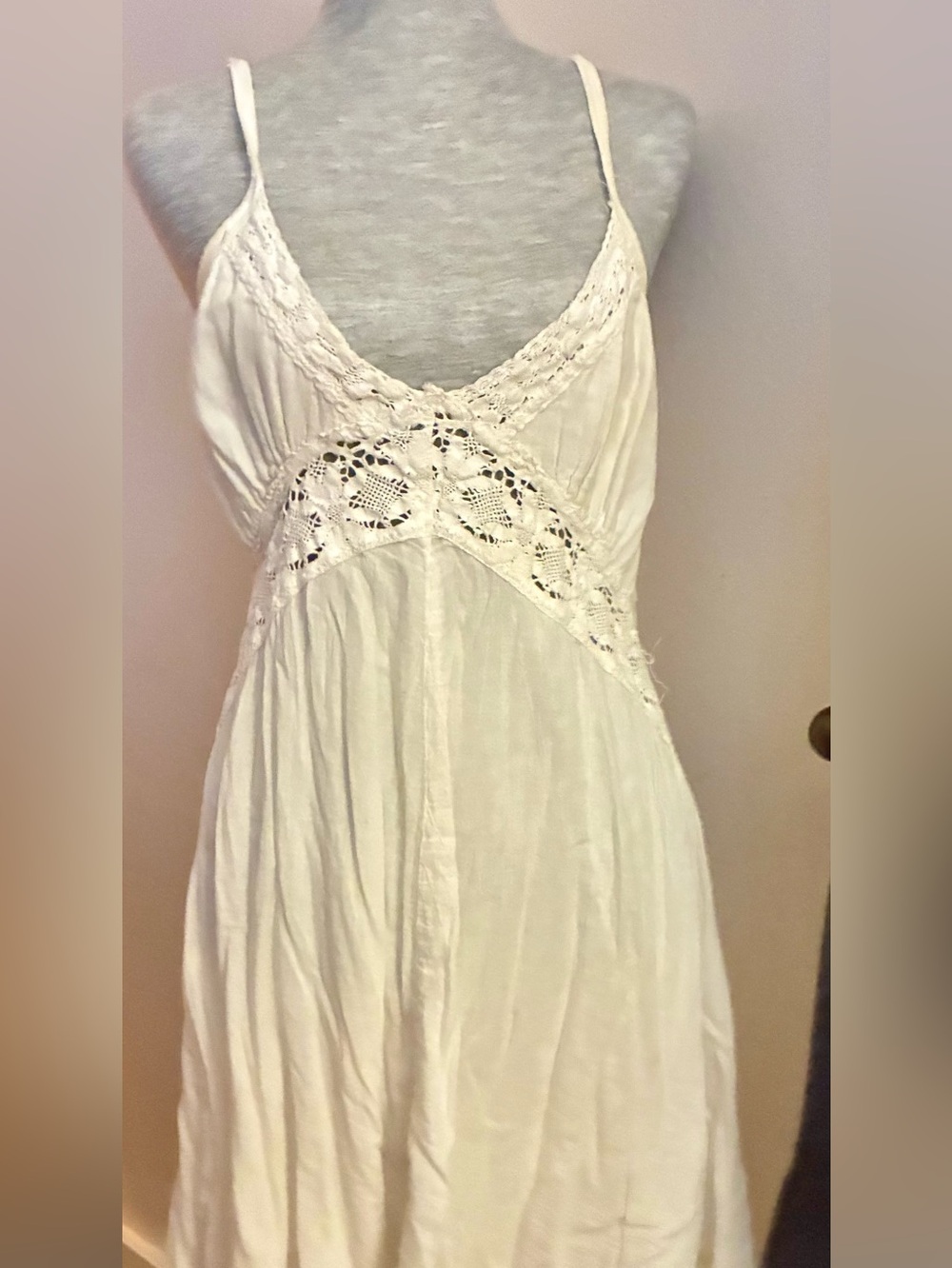 HARDTAIL White Women's Lace-Trim Slip Dress -🌼